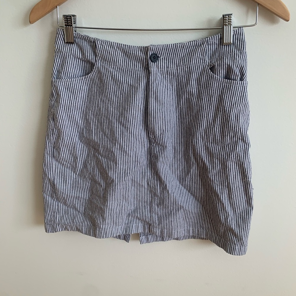 Brandy Melville skirt
